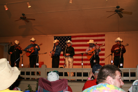 19 Dr Ralph Stanley & the Clinch Mtn Boys